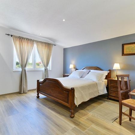 בנקובאץ Modern Rustic Villa Kate מראה חיצוני תמונה