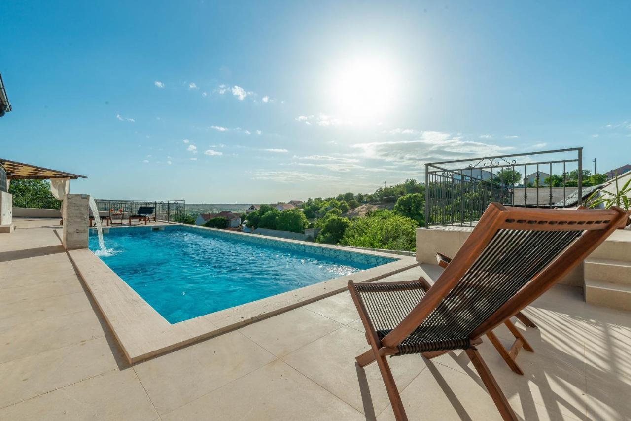 בנקובאץ Modern Rustic Villa Kate מראה חיצוני תמונה