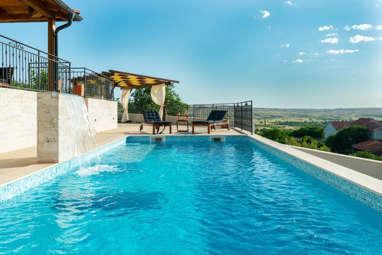 בנקובאץ Modern Rustic Villa Kate מראה חיצוני תמונה